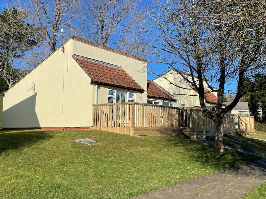 Frankie'S Holiday Lodge Gunnislake Exterior photo